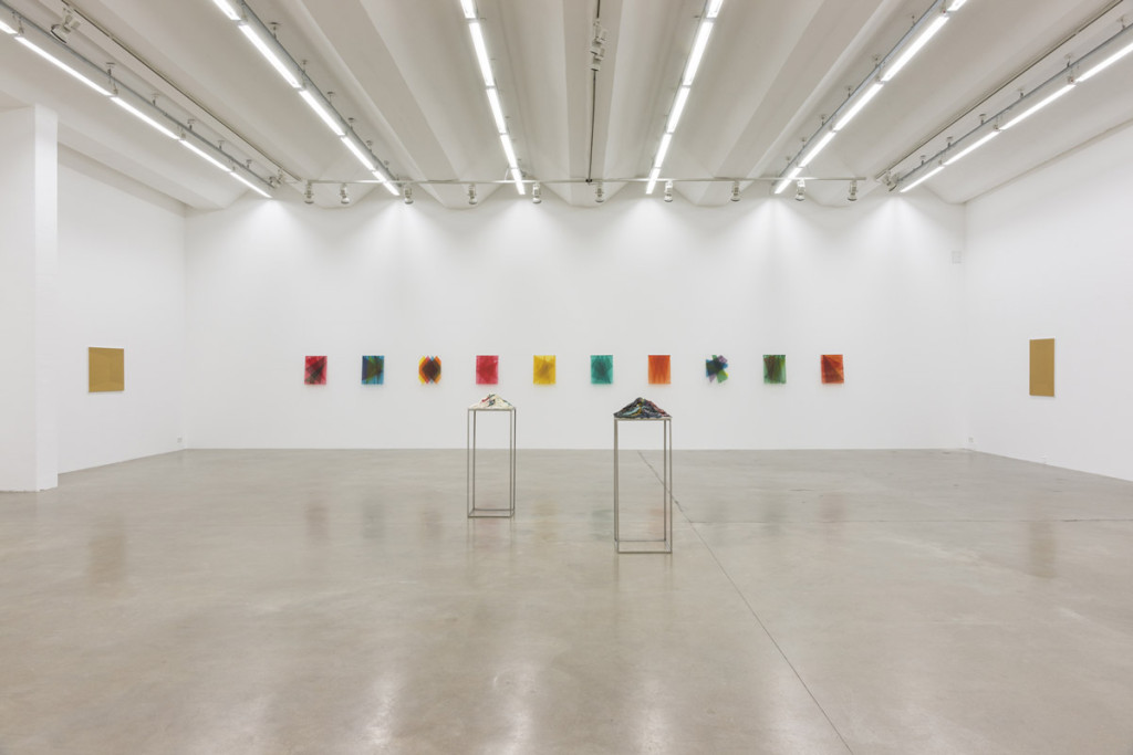 Futo Akiyoshi, 2015, exhibition view, Adherence