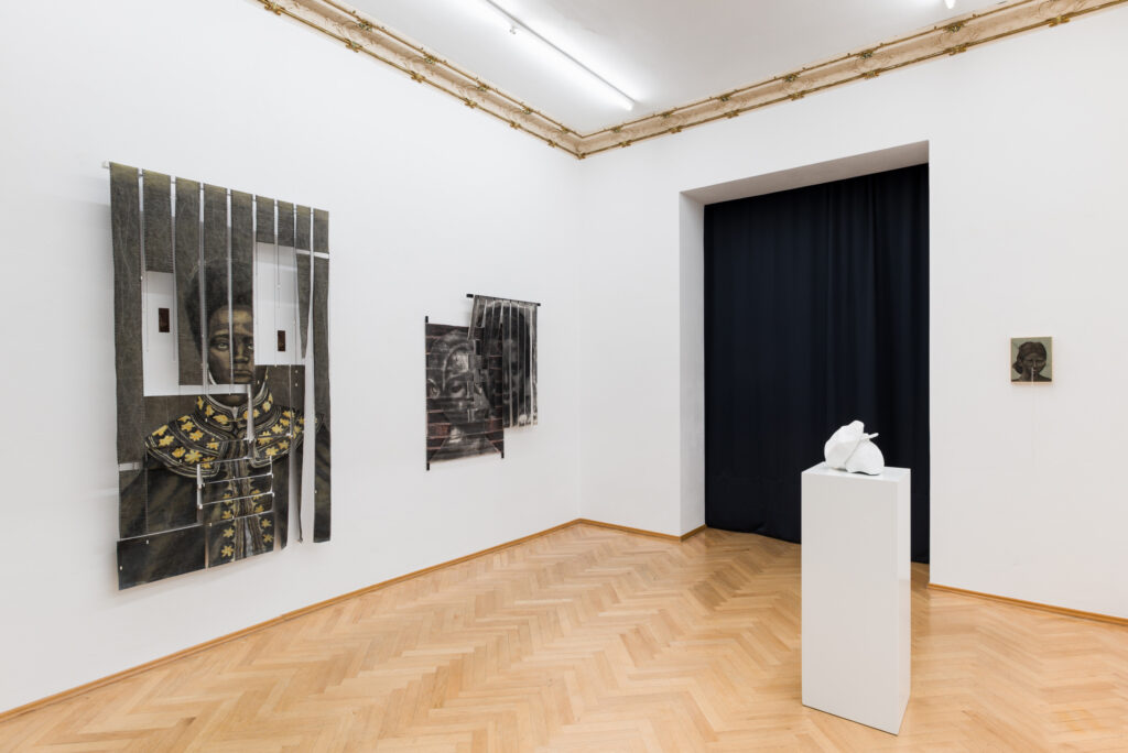 Dior_Thiam_Sexauer_Gallery_Showroom